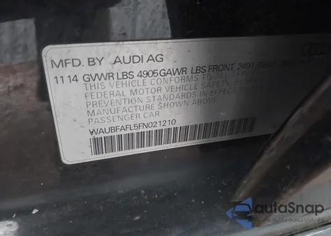 2015 Audi A4 2.0T Premium z USA, uszkodzony, nr VIN WAUBFAFL5FN021210